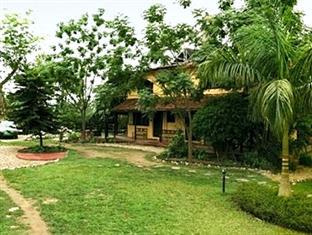 Hotel Sapana Village Lodge Chitwan Exteriér fotografie